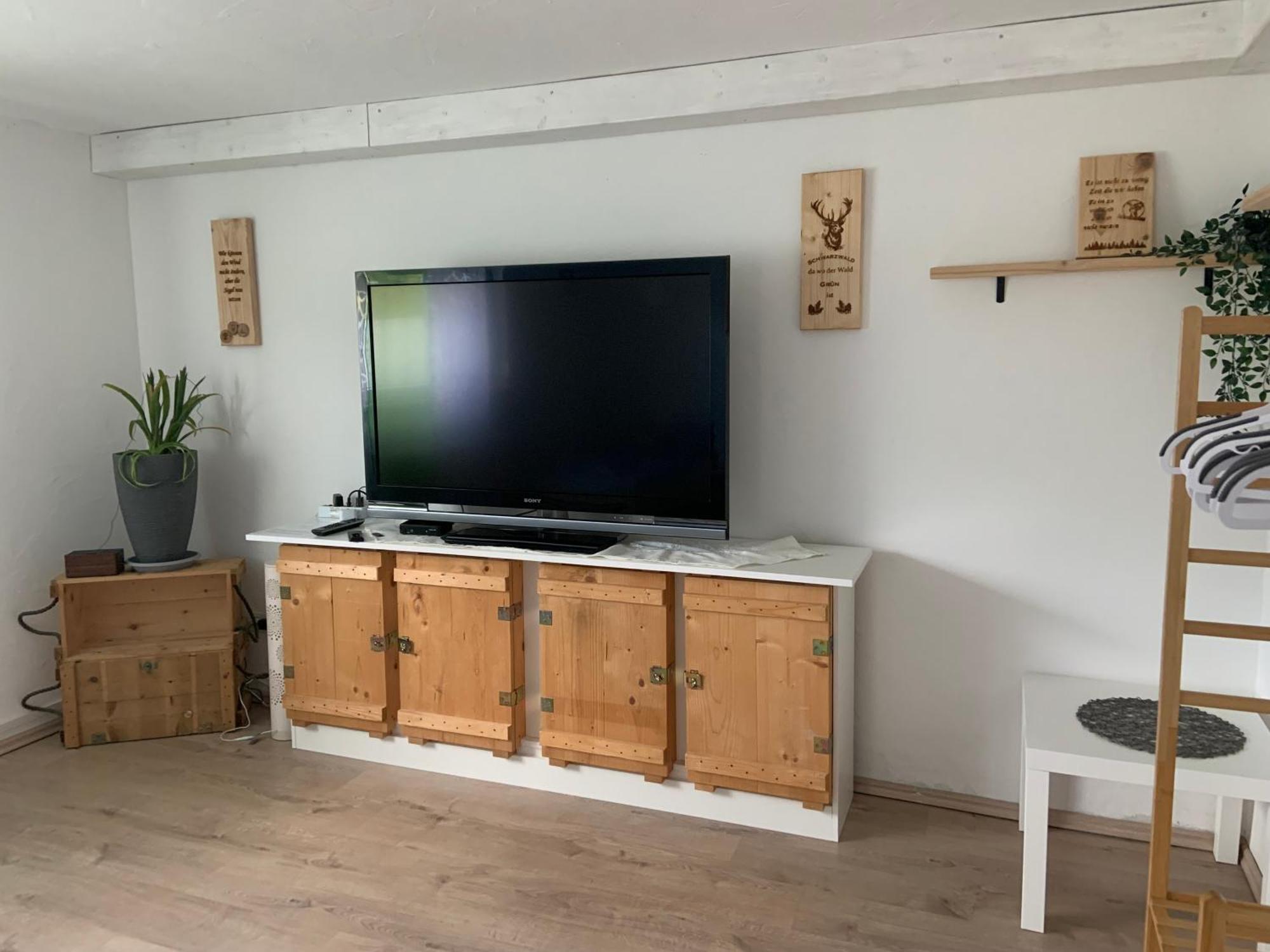 Schoene Moderne & Rustikale Einliegerwohnung Mit Kueche Schramberg Exteriér fotografie
